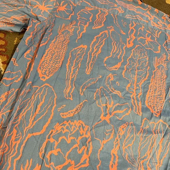 H&M short sleeve button up - Picture 4 of 5